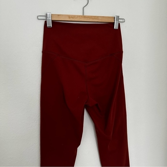Girlfriend Collective Compressive 7/8 Leggings Sedona Brown Color Size Small - Picture 5 of 9